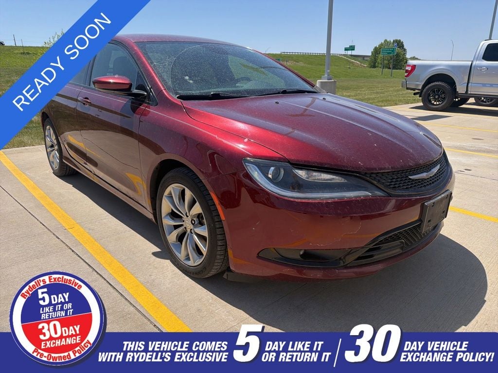 2016 Chrysler 200 S
