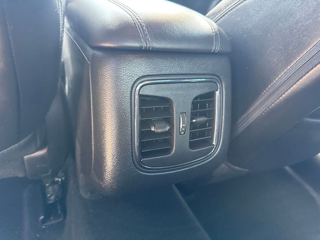 2016 Chrysler 200 S