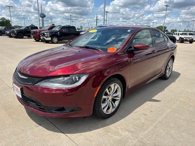 2016 Chrysler 200 S