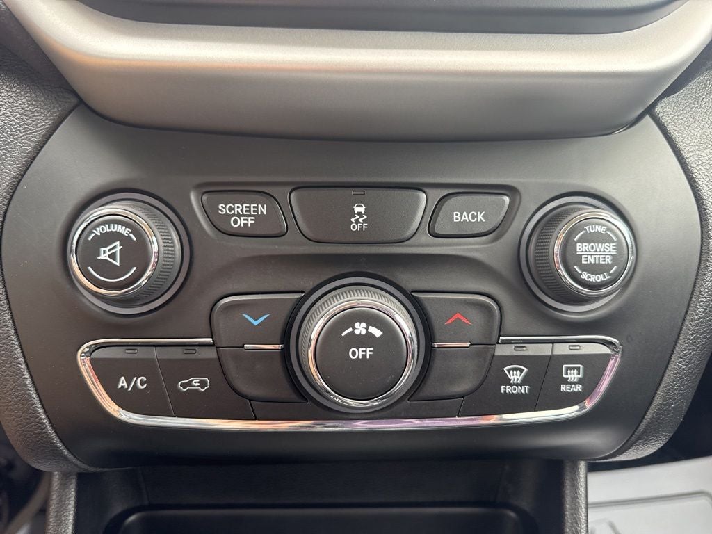 2018 Jeep Cherokee Latitude Plus