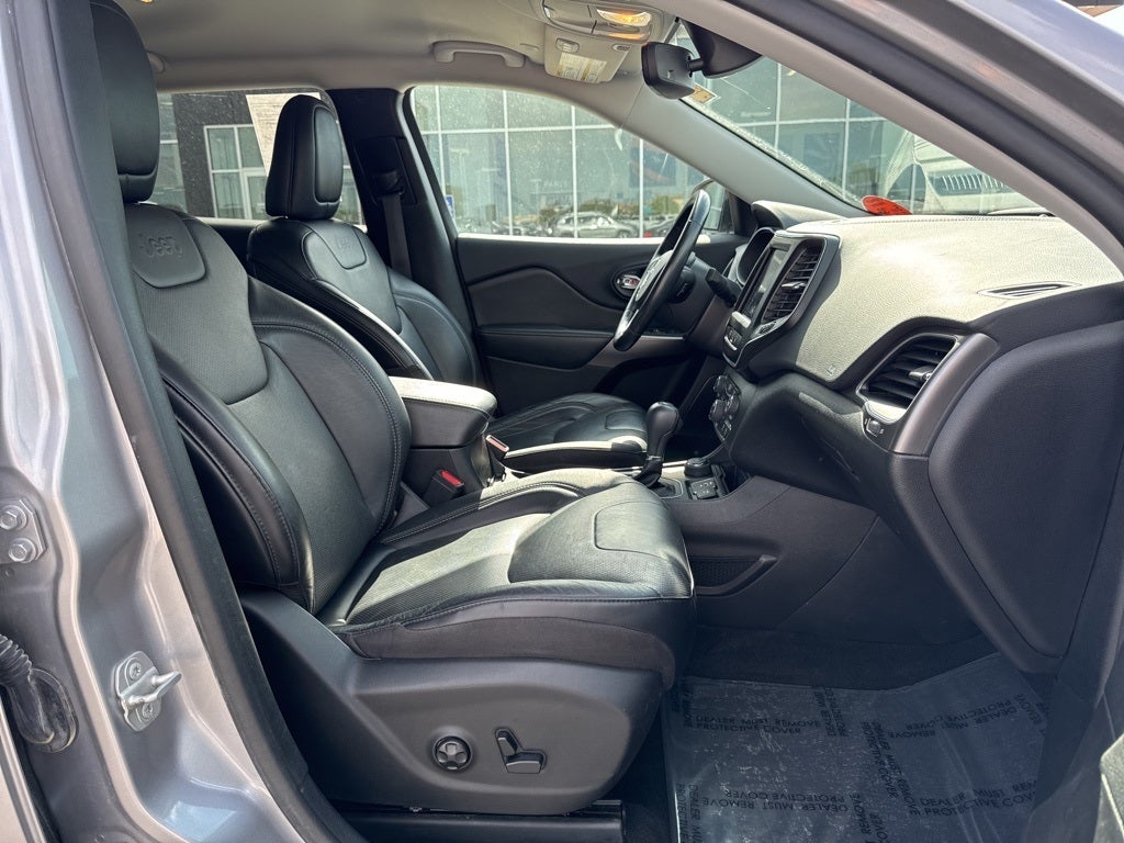 2021 Jeep Cherokee Latitude Lux