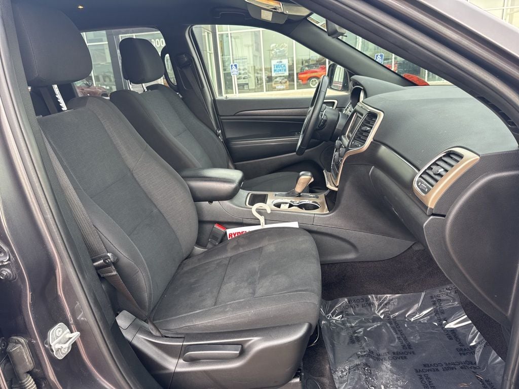 2016 Jeep Grand Cherokee Laredo