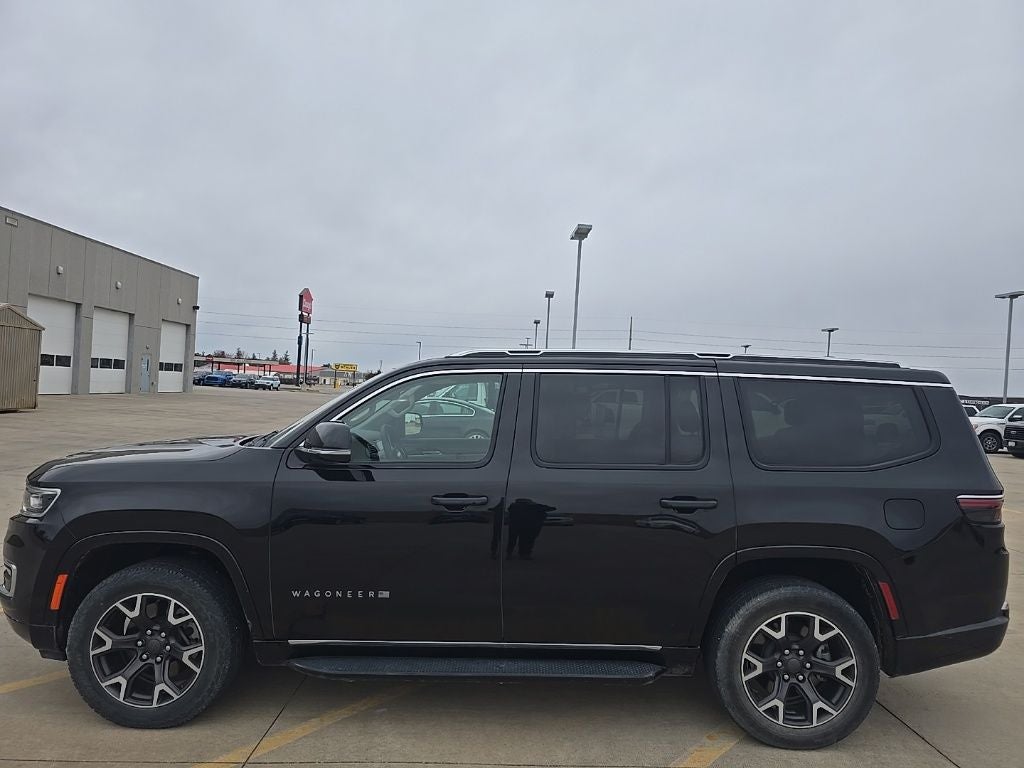2023 Jeep Wagoneer Series III