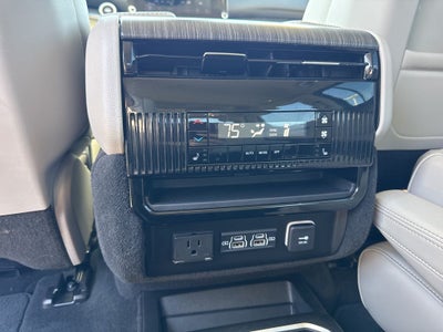 2023 Jeep Wagoneer Series III