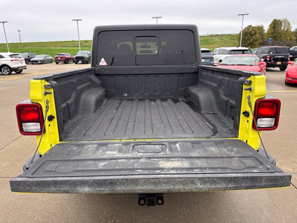 2023 Jeep Gladiator Willys