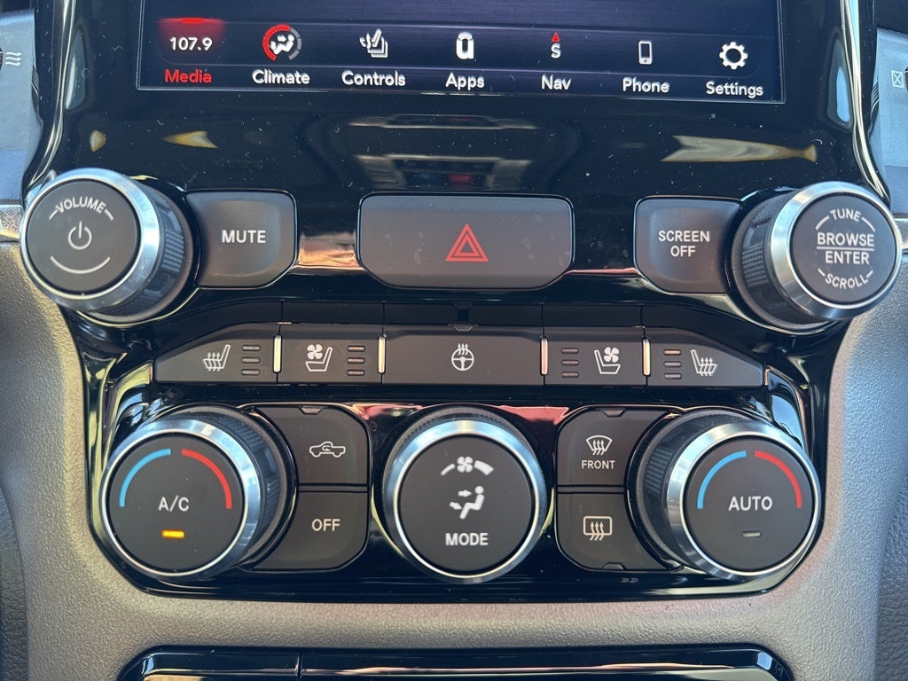 2021 RAM 1500 Laramie