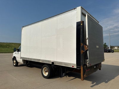 2018 Ford E-350SD Base Cutaway