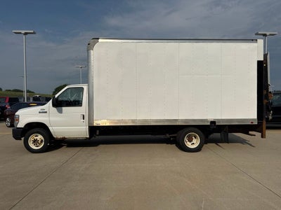 2018 Ford E-350SD Base Cutaway
