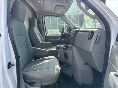2018 Ford E-350SD Base Cutaway