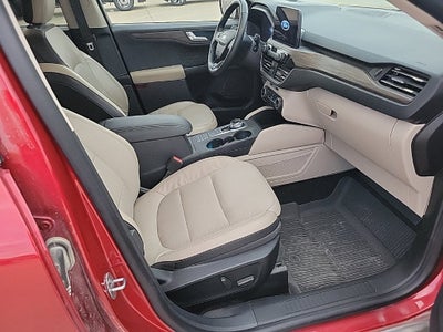2020 Ford Escape Hybrid Titanium