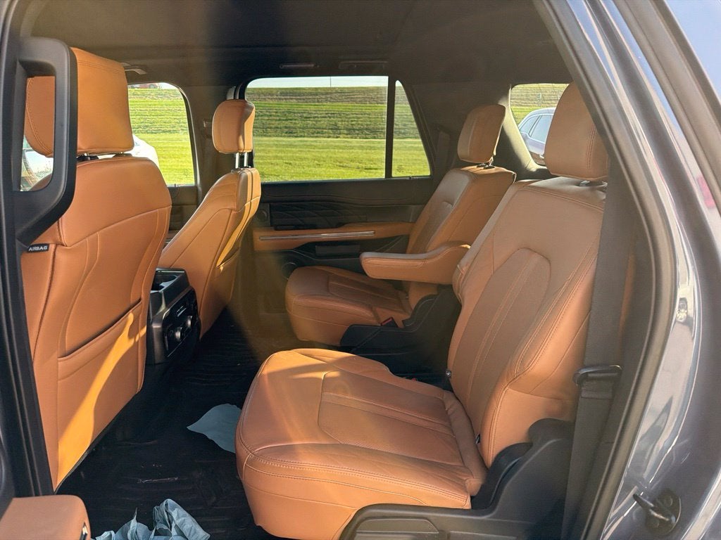 2023 Ford Expedition Max Platinum