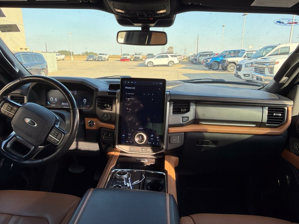 2023 Ford Expedition Max Platinum