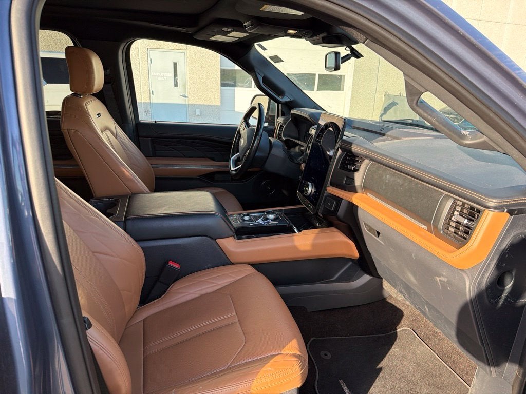 2023 Ford Expedition Max Platinum