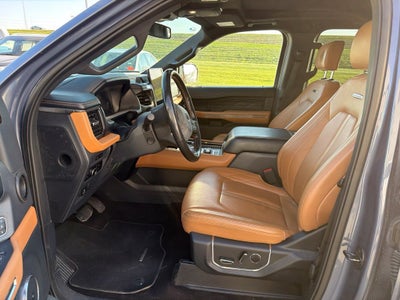 2023 Ford Expedition Max Platinum