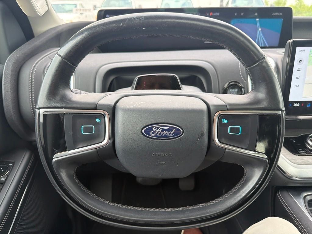 2025 Ford Expedition Platinum