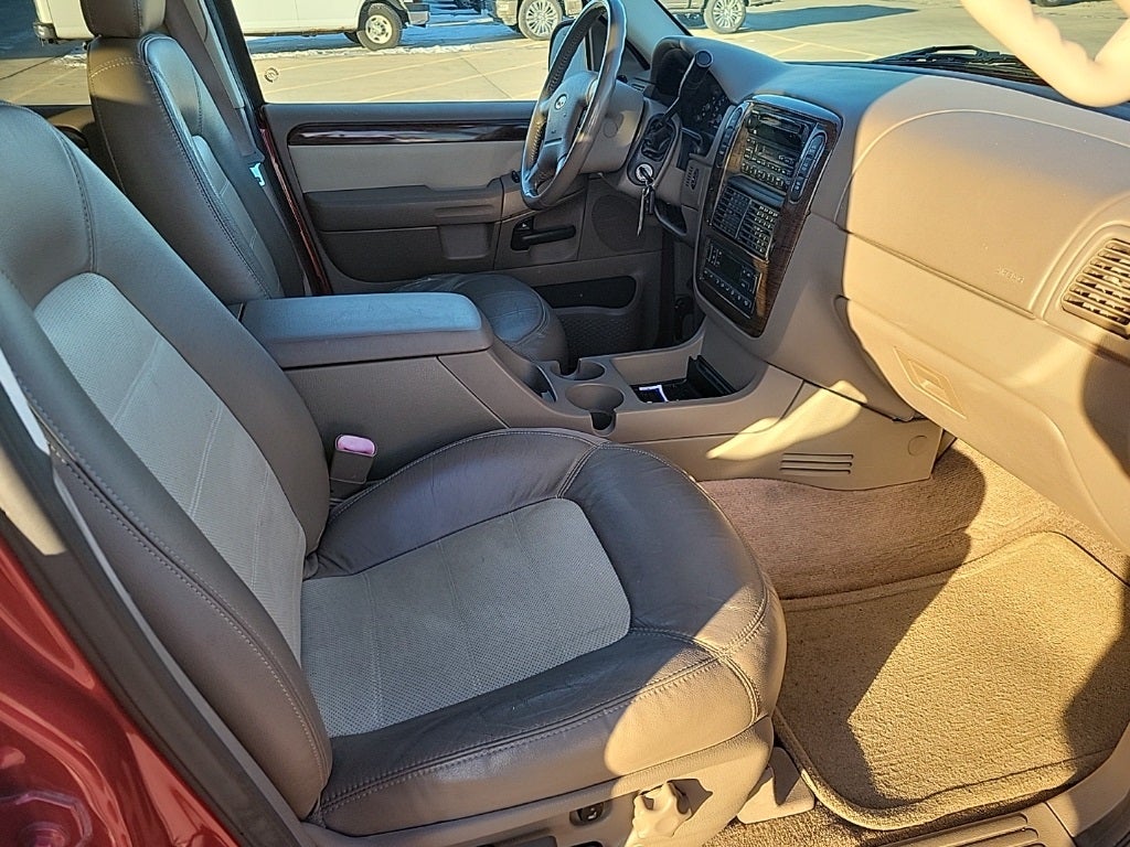 2004 Ford Explorer Eddie Bauer
