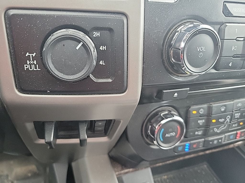 2017 Ford F-250SD Lariat