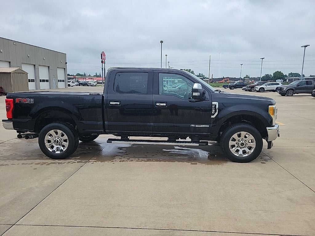 2017 Ford F-250SD Lariat