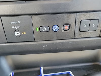 2025 Chevrolet Express 3500 LT Passenger