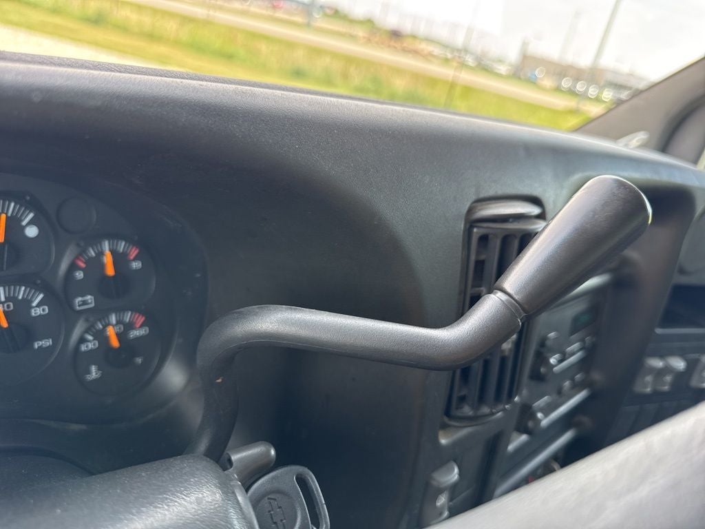 2009 Chevrolet C 4500 C 4500 BOX TRUCK