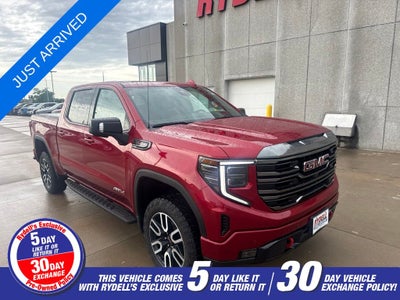 2023 GMC Sierra 1500 AT4