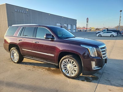 2017 Cadillac Escalade Platinum Edition