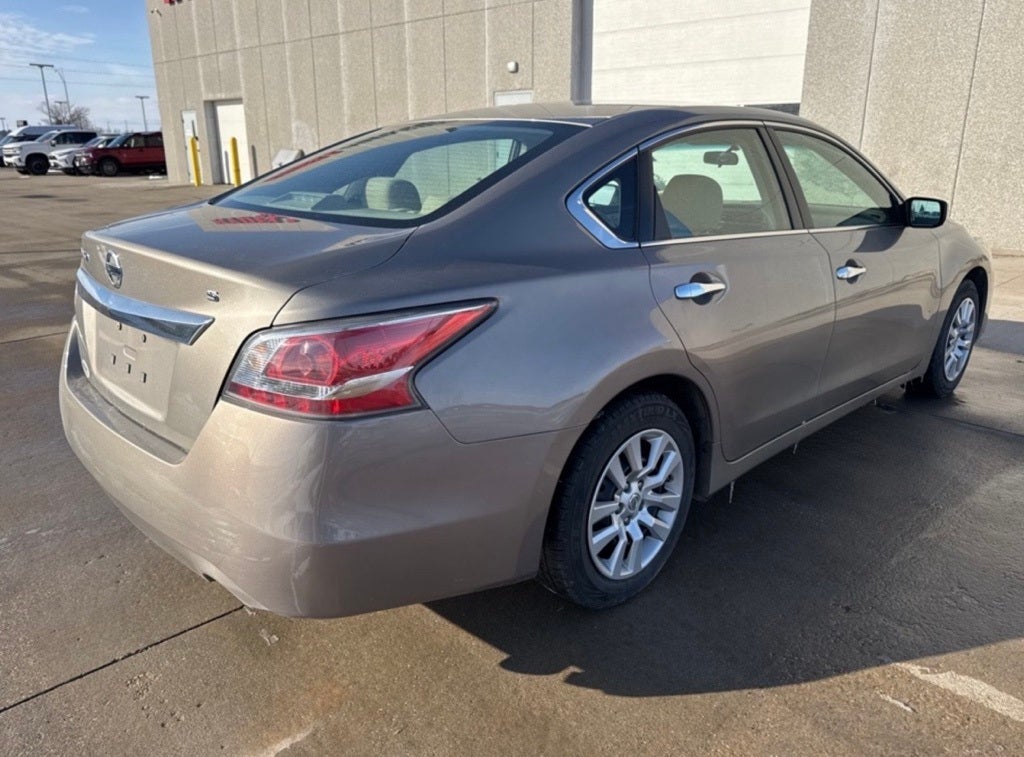 2015 Nissan Altima 2.5 S