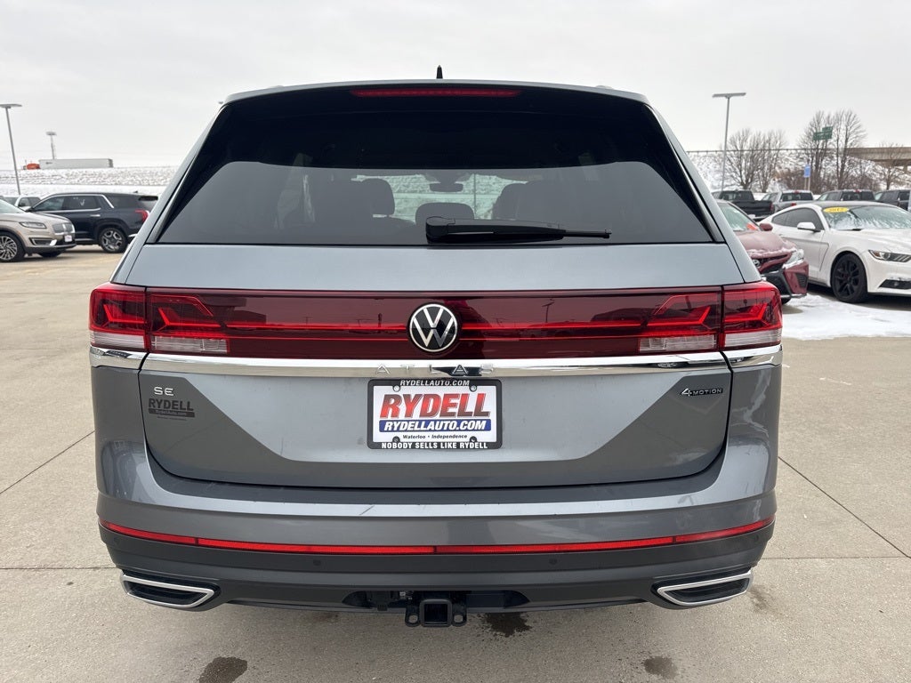 2025 Volkswagen Atlas 2.0T SE w/Technology