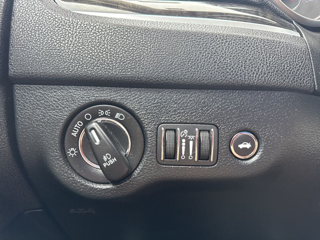 2018 Chrysler 300 Limited