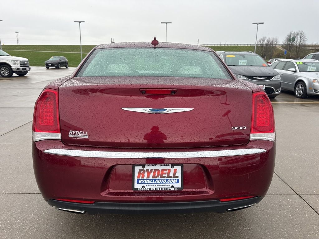 2018 Chrysler 300 Limited