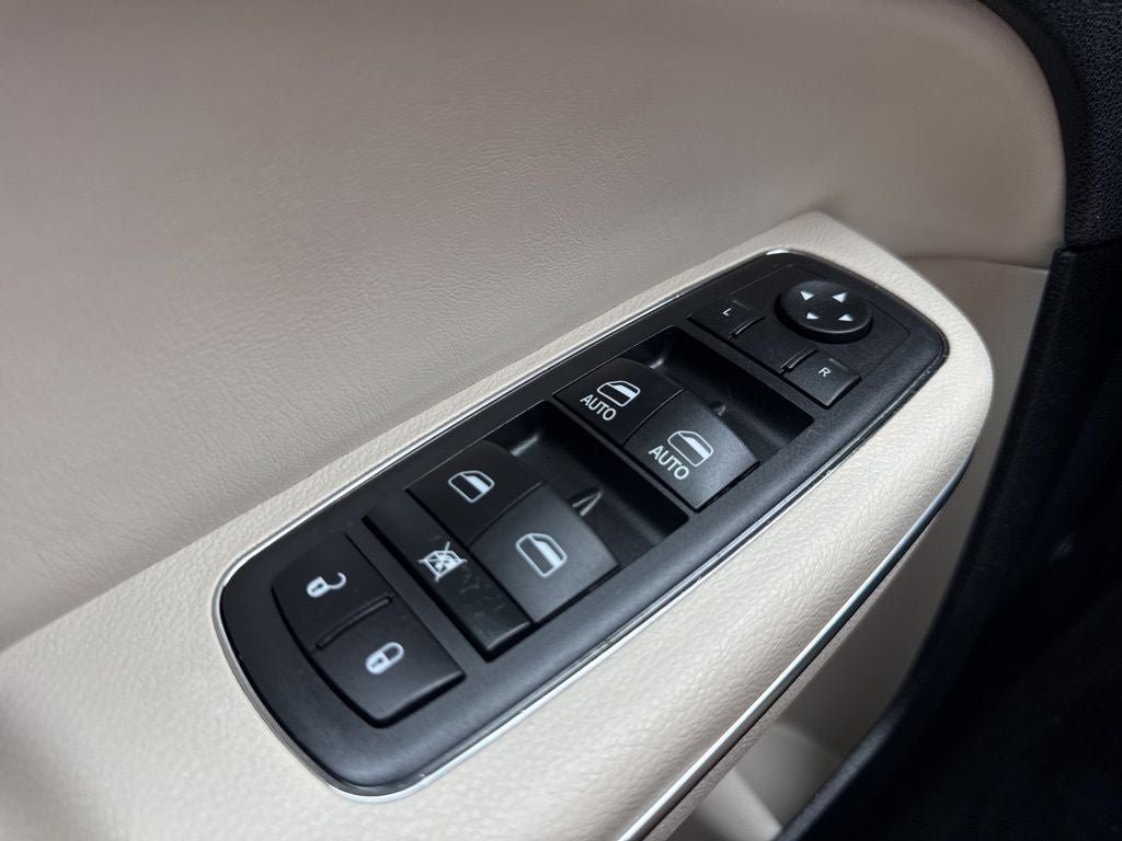 2018 Chrysler 300 Limited