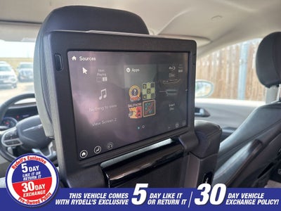 2017 Chrysler Pacifica Touring L Plus