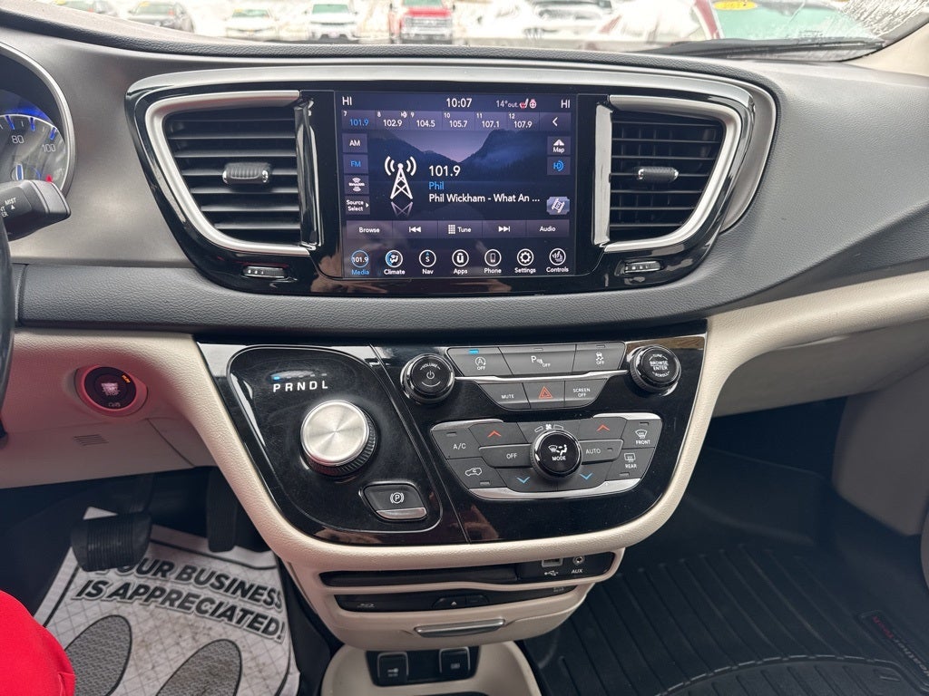 2020 Chrysler Pacifica Touring L Plus