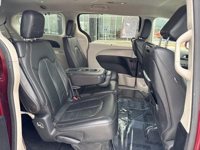2020 Chrysler Pacifica Touring L Plus