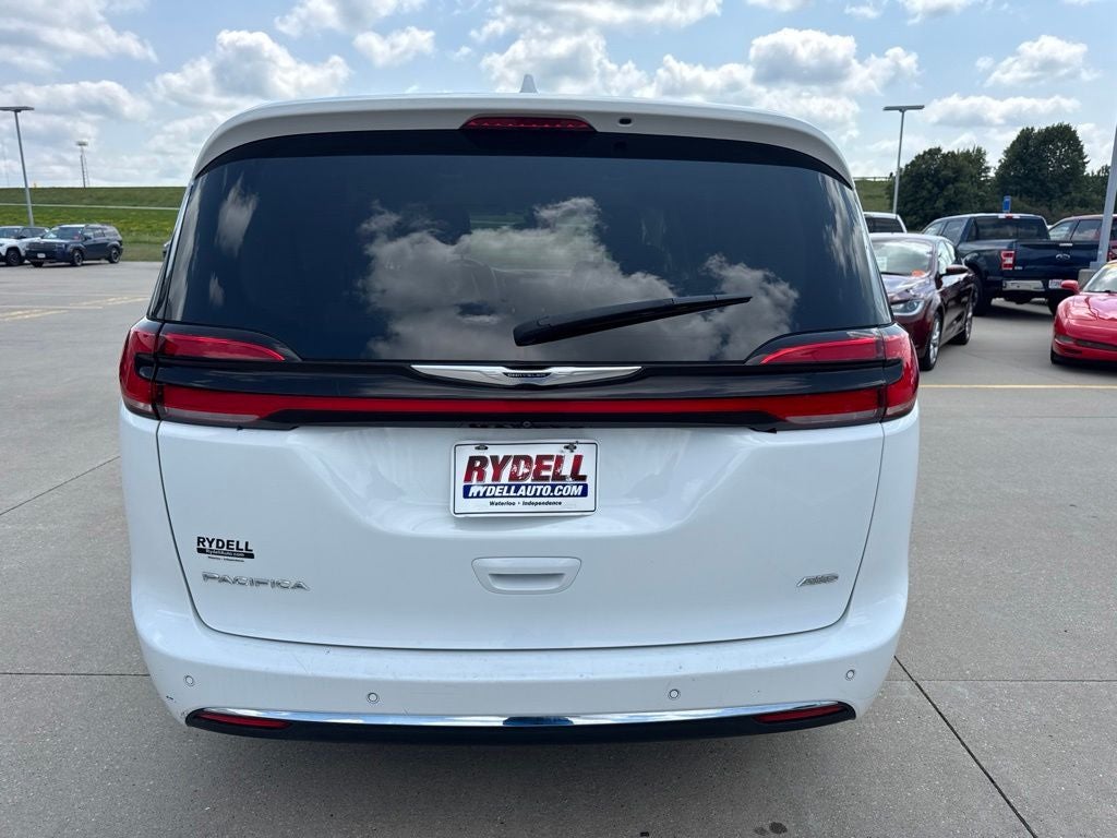 2021 Chrysler Pacifica Touring L