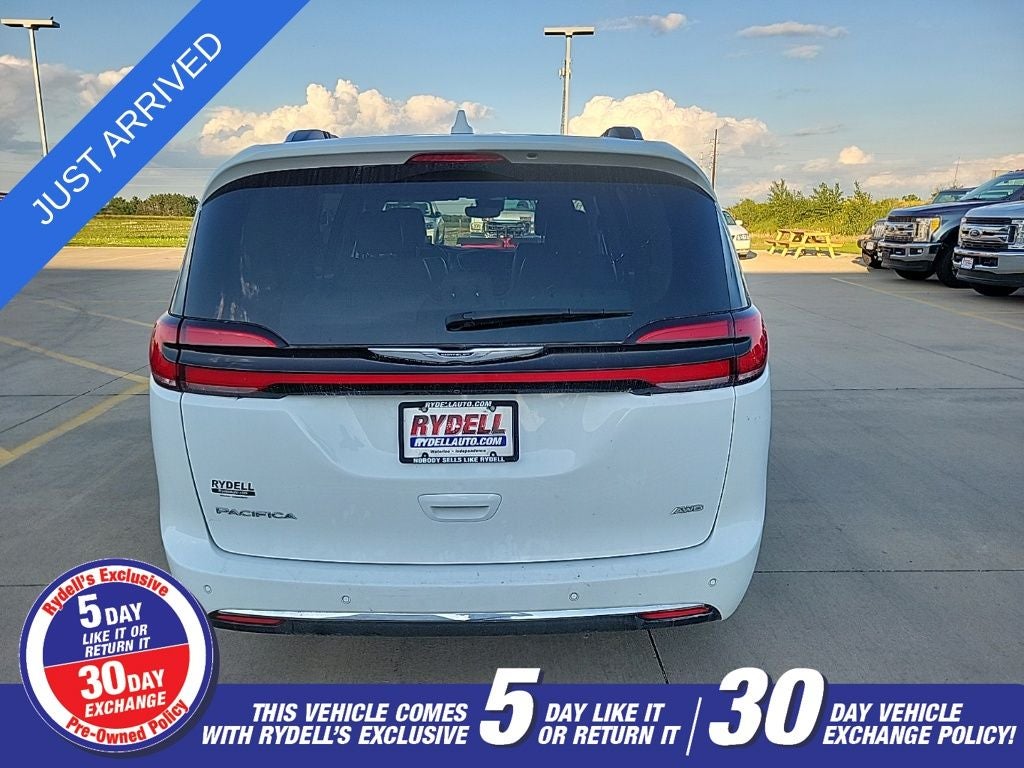 2021 Chrysler Pacifica Touring L
