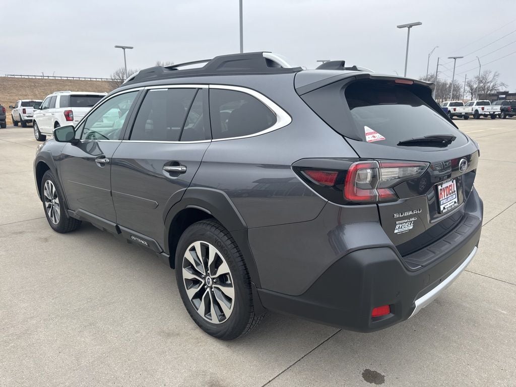 2025 Subaru Outback Touring
