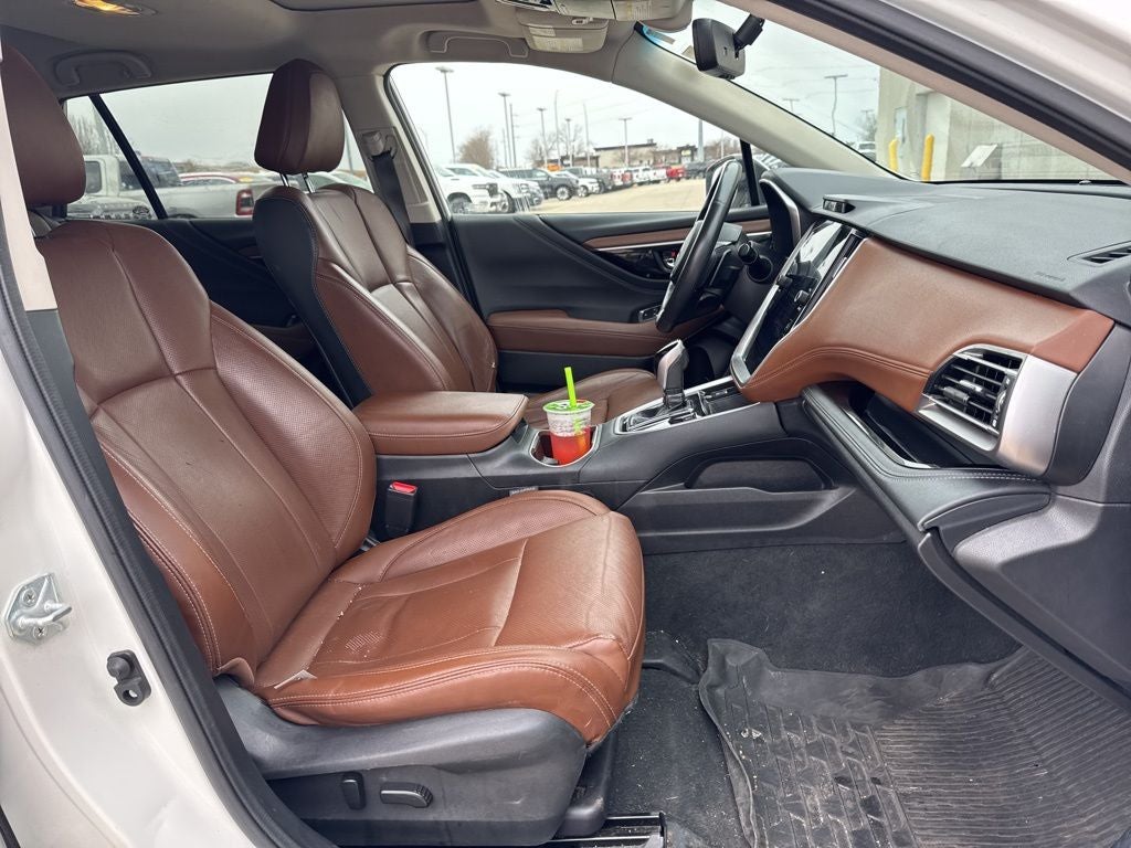 2022 Subaru Outback Touring XT