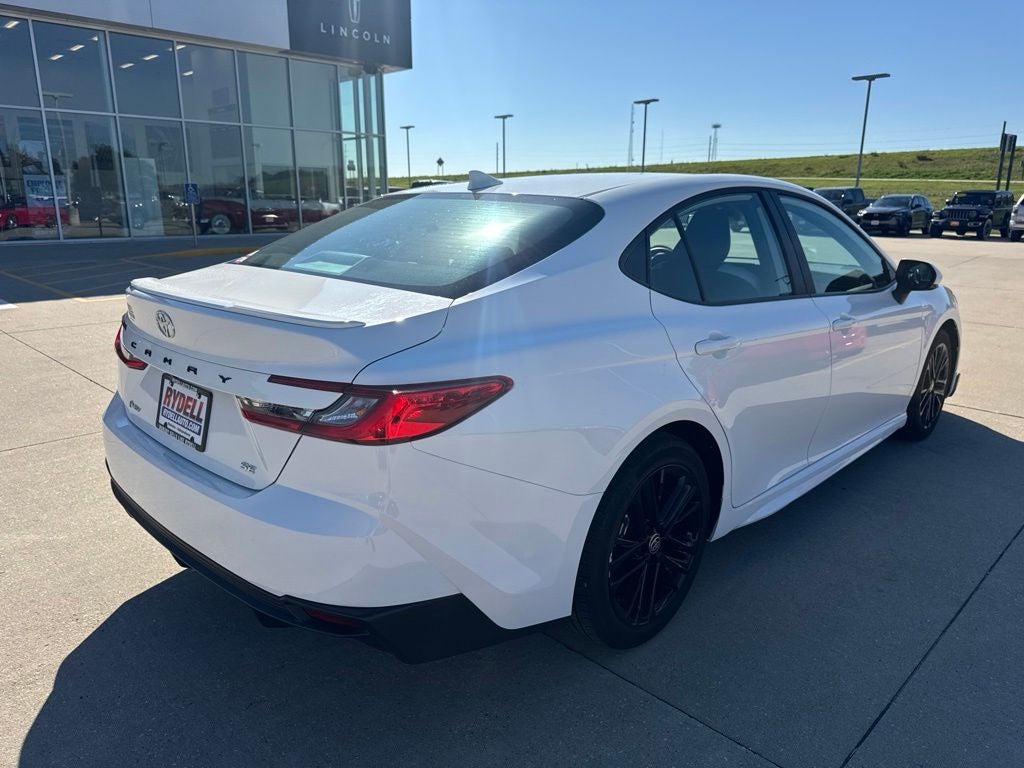 2026 Toyota Camry SE
