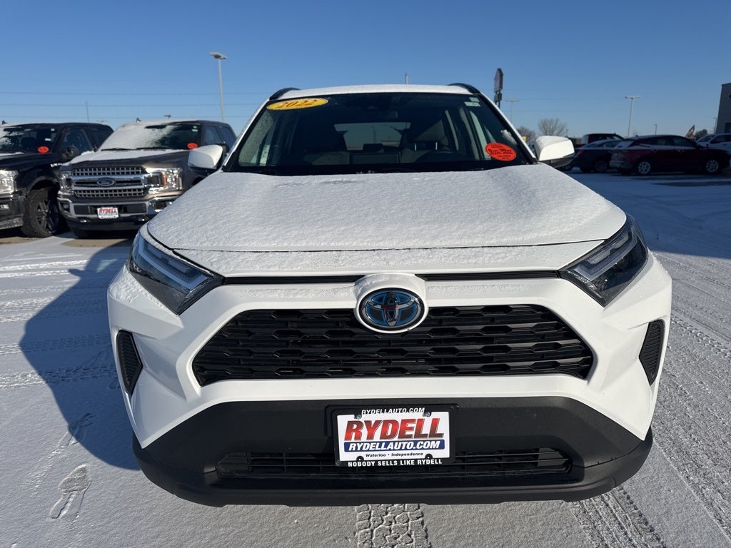 2022 Toyota RAV4 Hybrid XLE