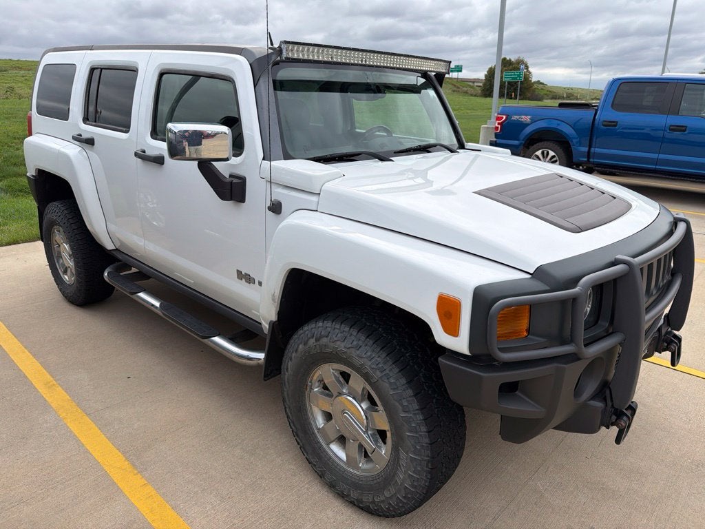 2006 Hummer H3 Base
