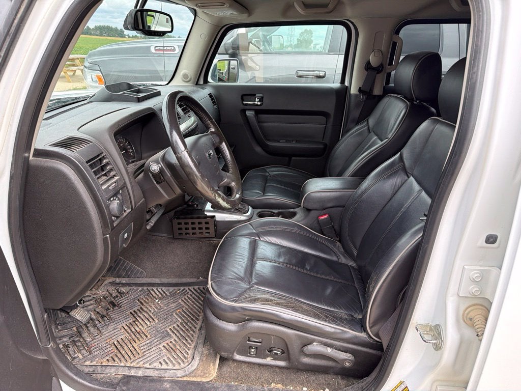 2006 Hummer H3 Base