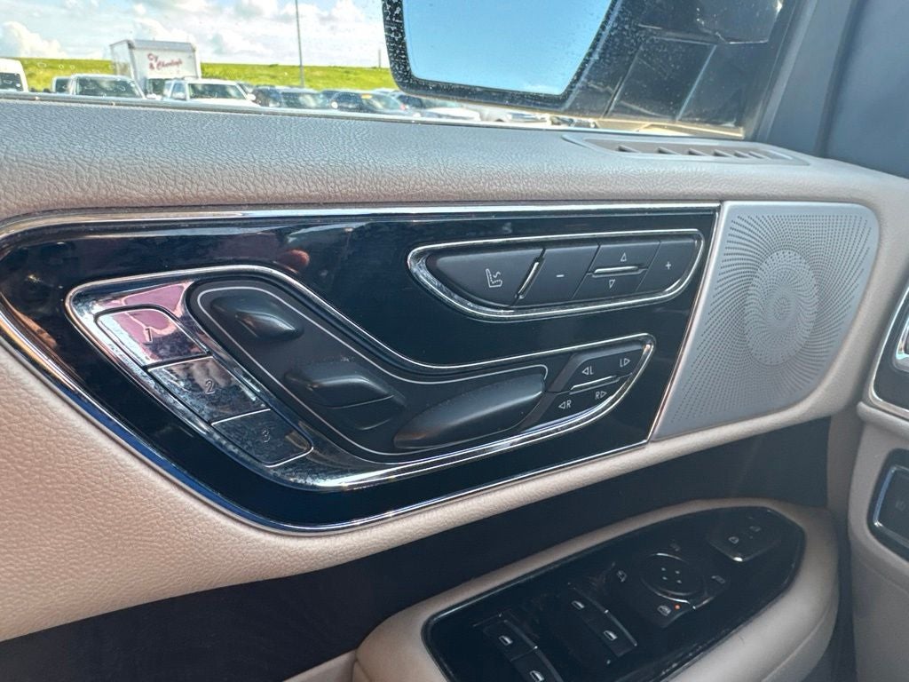 2019 Lincoln Navigator L Reserve