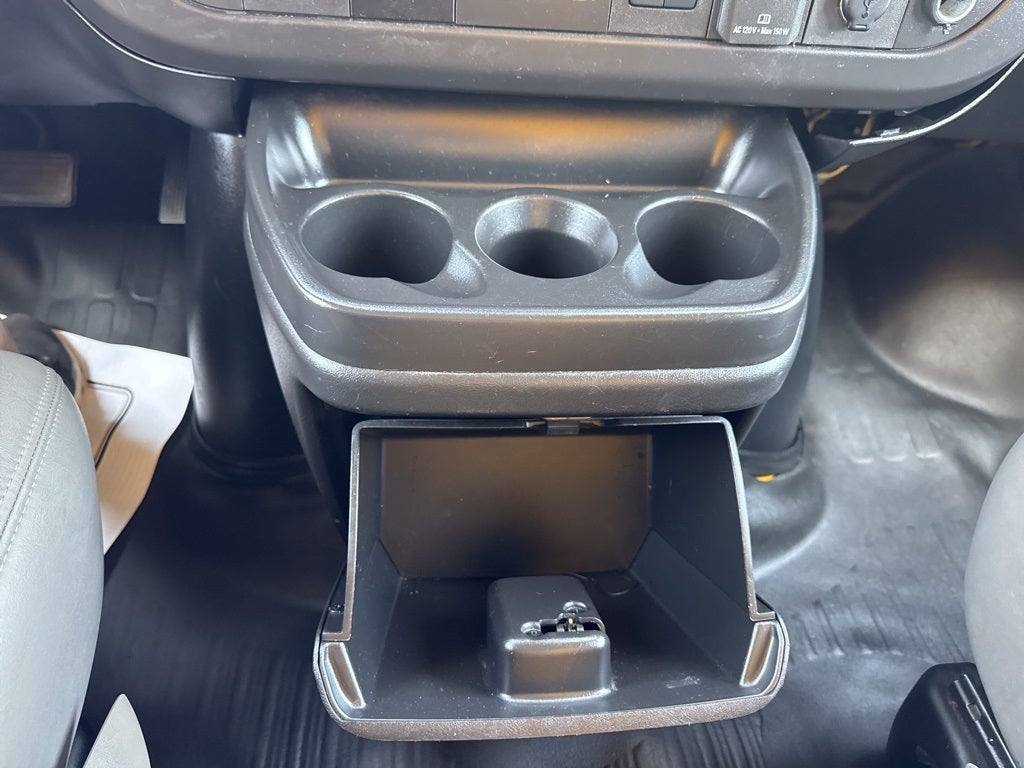 2021 GMC Savana 3500 Work Van