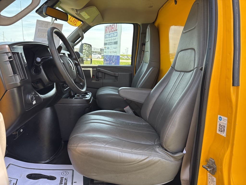 2021 GMC Savana 3500 Work Van