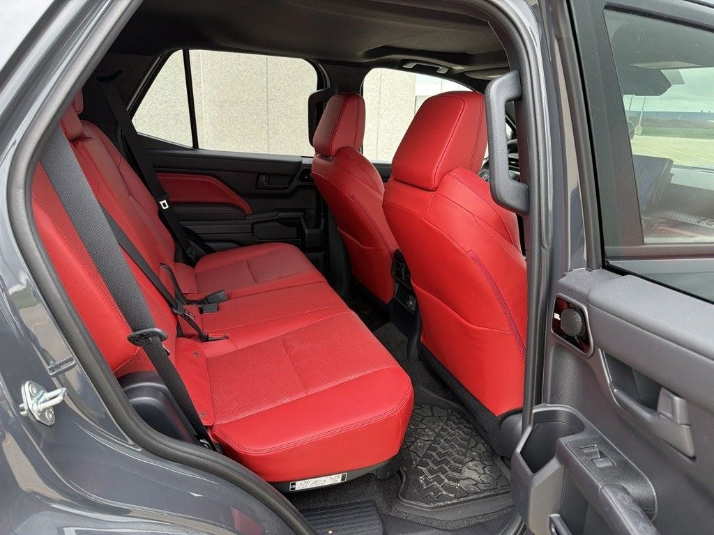 2025 Toyota 4Runner i-FORCE MAX Hybrid TRD Pro