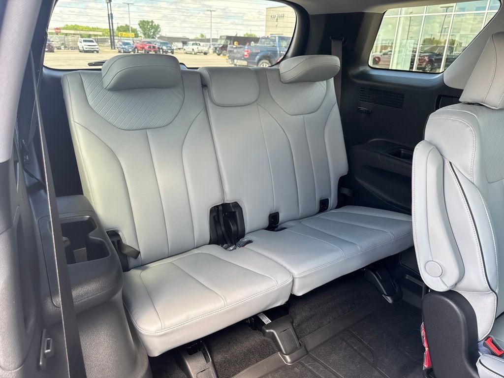 2025 Hyundai Palisade SEL Premium 7 Passenger