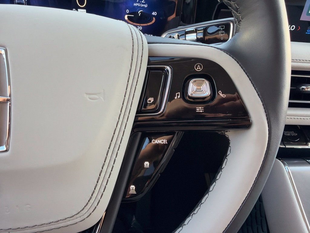 2027 Lincoln Aviator Premiere