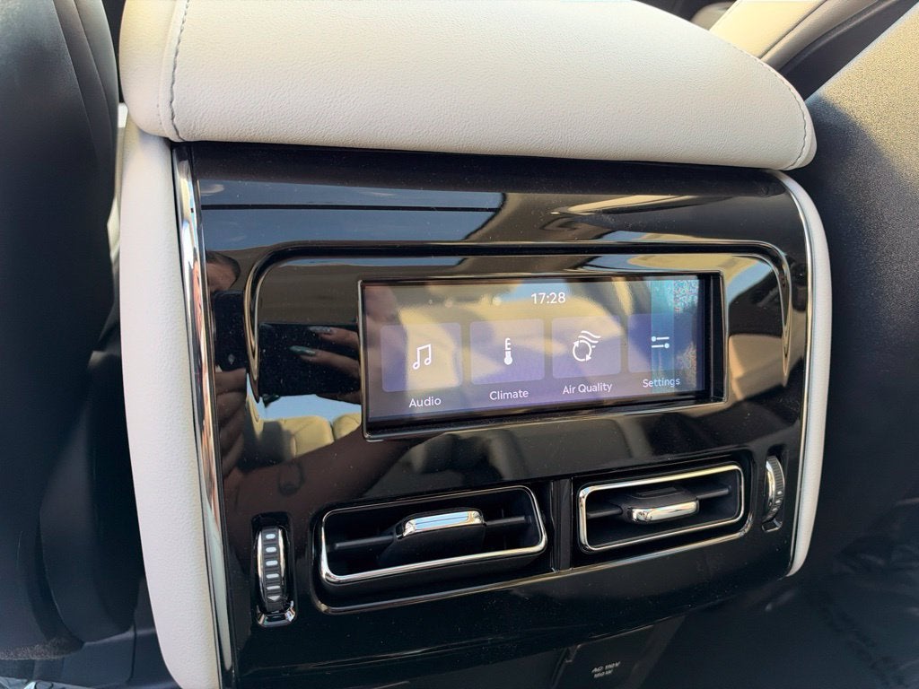 2027 Lincoln Aviator Premiere