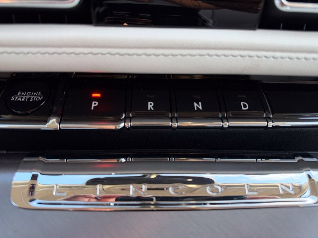 2027 Lincoln Aviator Premiere